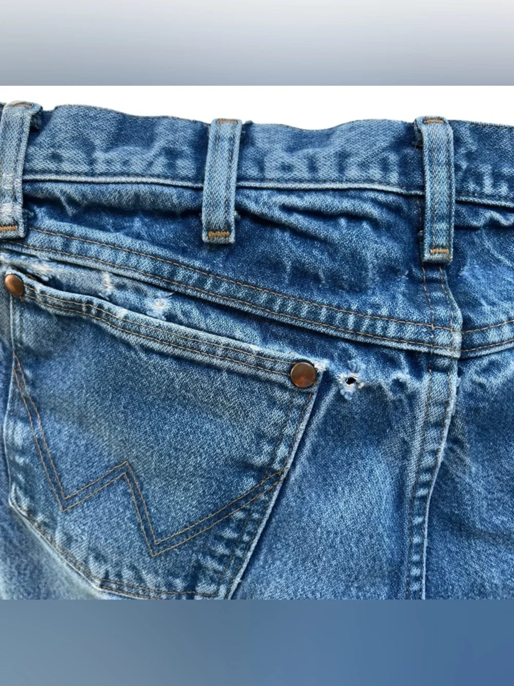 Wrangler Cowboy Cut Denim Jeans 13MWZ 29x30 Distressed 100% Cotton Western